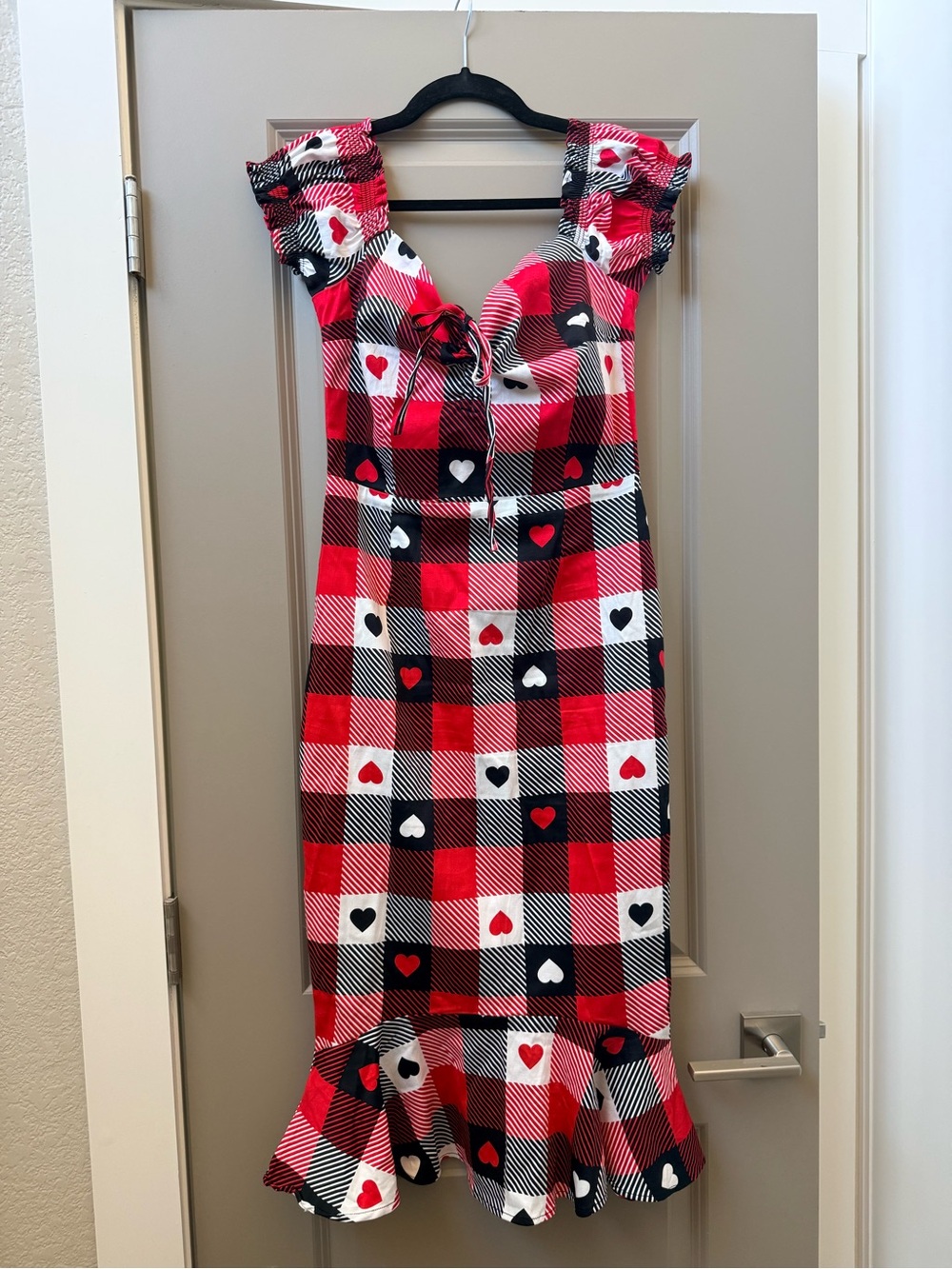 Collectif Sasha fish tail dress Red & Black Heart gingham Midi Dress